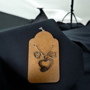 Elegant Silver Heart Necklace and Earrings Set